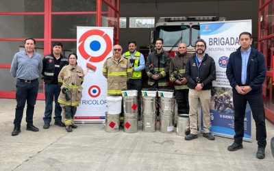 Tricolor donó pintura a Tercera Compañía de Bomberos